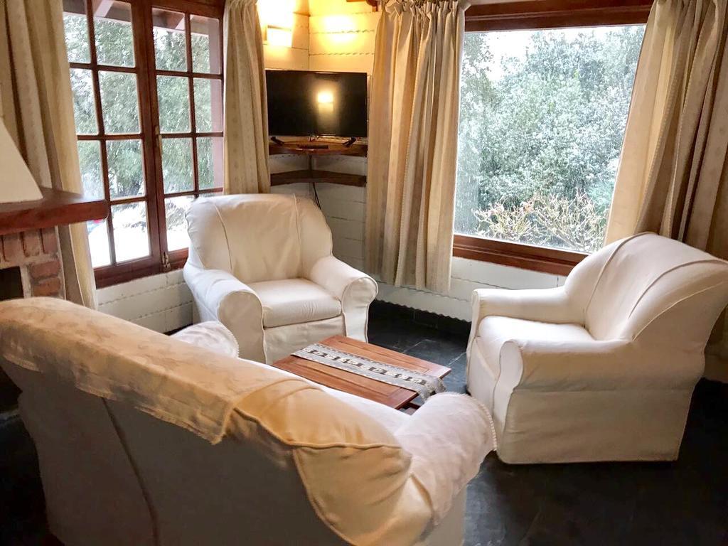 Cabanas & Aparts Lancuyen, Villa De Montana 维拉·拉·安古斯图拉 外观 照片