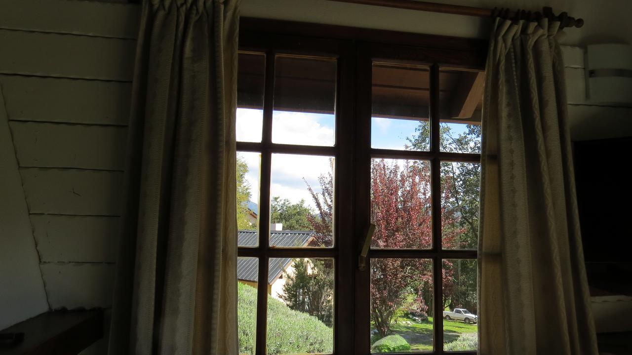 Cabanas & Aparts Lancuyen, Villa De Montana 维拉·拉·安古斯图拉 外观 照片